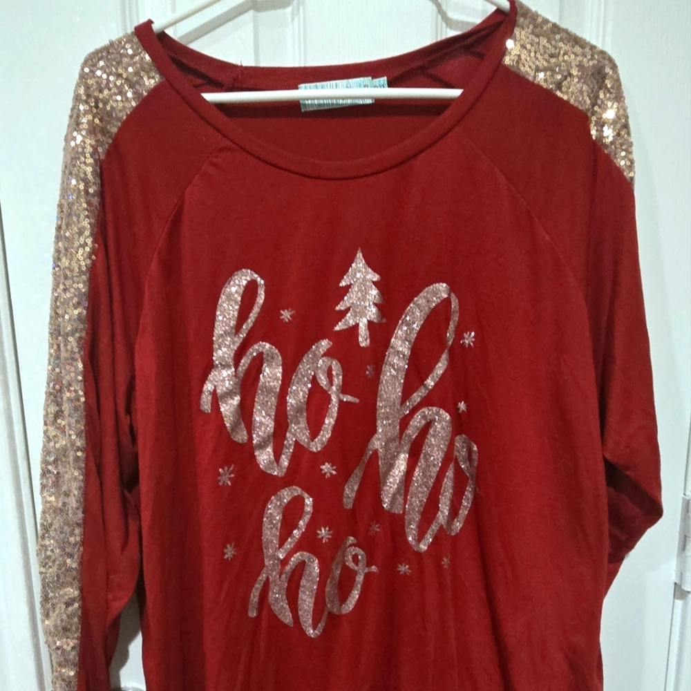 Final Sale: Sparkly 2xl holiday tshirt